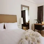 Chloe Luxury 3* Kastoria