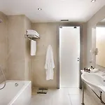 Chloe Luxury 3*