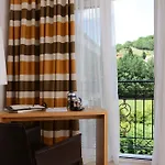 Hotel Chloe Luxury