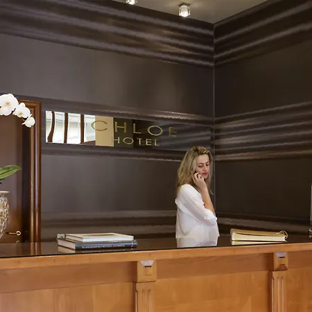 Chloe Luxury 酒店 3*