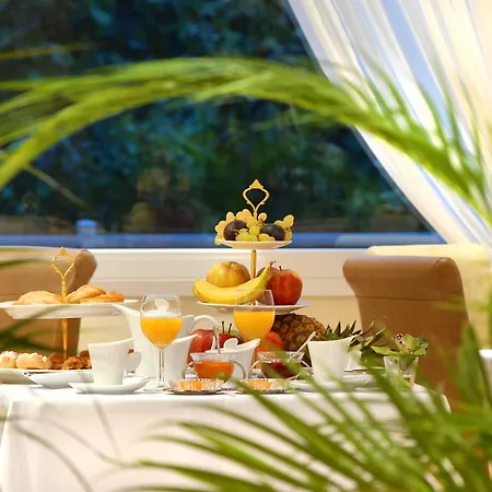 Chloe Luxury Hotel