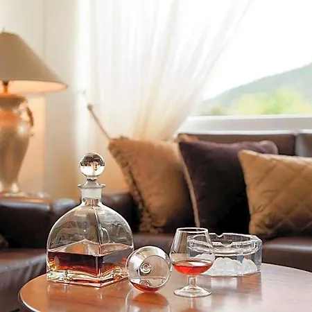 Chloe Luxury 3* كاستوريا