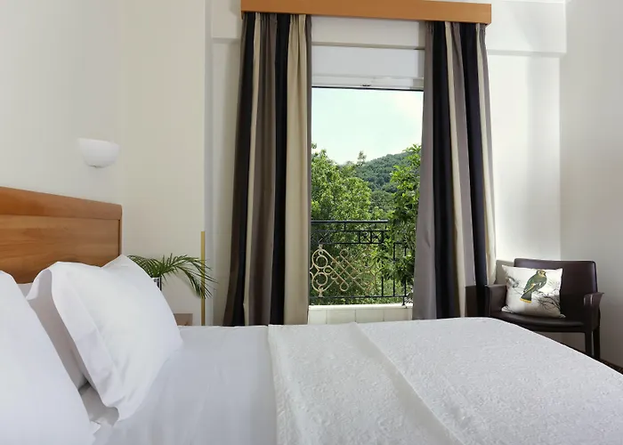 Chloe Luxury 3* 卡斯托里亚