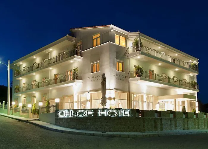 Chloe Luxury 酒店 3*